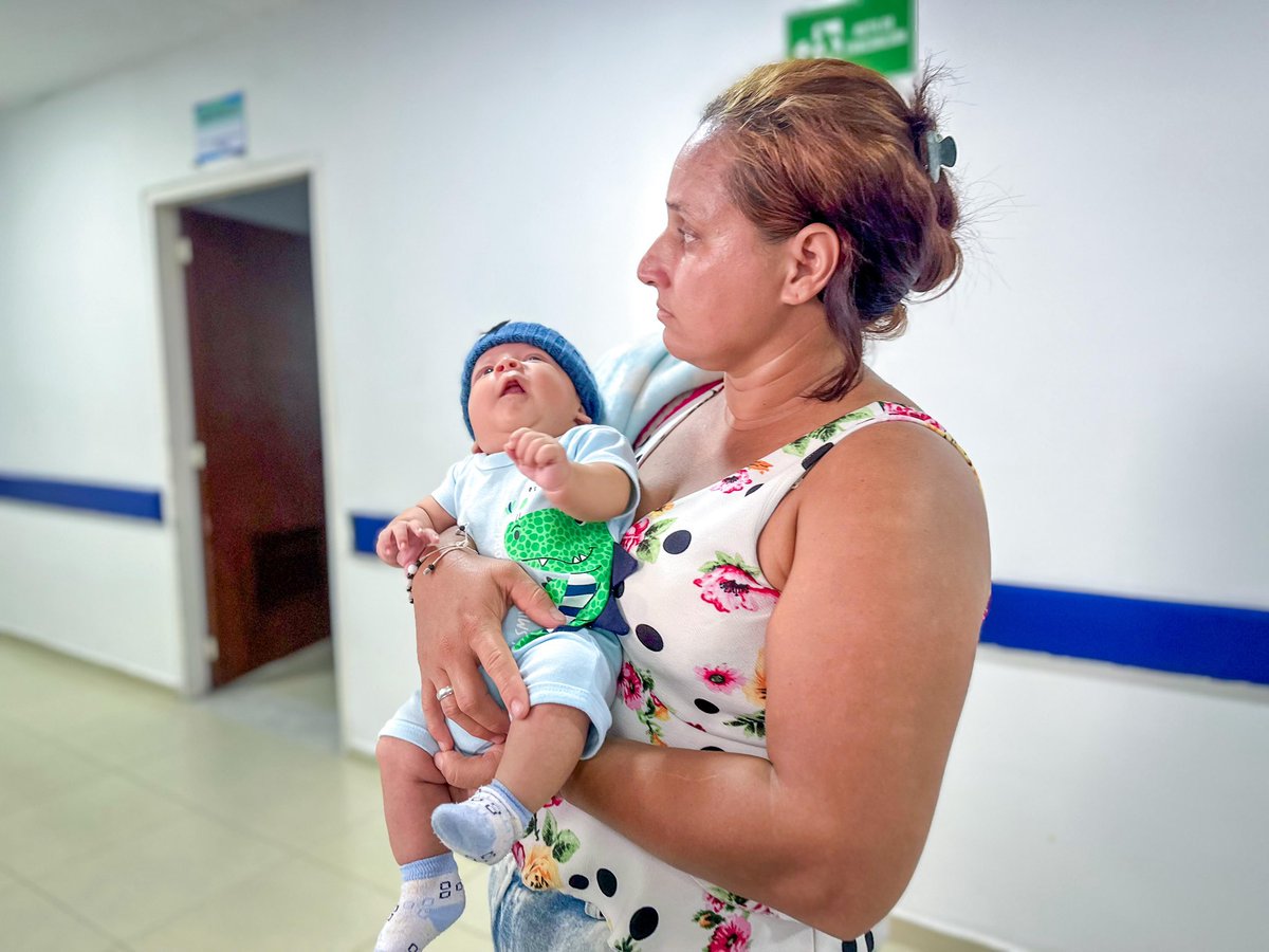 En el HRMM erramos la semana mundial de la lactancia materna en familia, inculcando cómo ella respalda y juega un papel fundamental en el éxito de una lactancia materna responsable🤱🐣
<a href="/giovannyrubiano/">Giovanny Rubiano MD</a> <a href="/Supersalud/">Supersalud</a> <a href="/MinSaludCol/">MinSalud Colombia 🇨🇴</a> <a href="/LuisTorreSalud/">Luis Torres Castro - .</a> <a href="/infopresidencia/">Presidencia Colombia 🇨🇴</a>