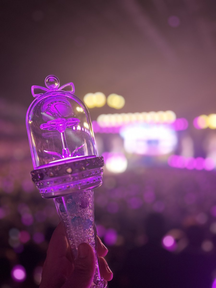manatoMban_24's tweet photo. GLITTER DAY 10/AUG/25
最高に楽しかった!
余韻半端ない!
#ILLIT
#GLLITERDAY https://t.co/l9nGjO56s2