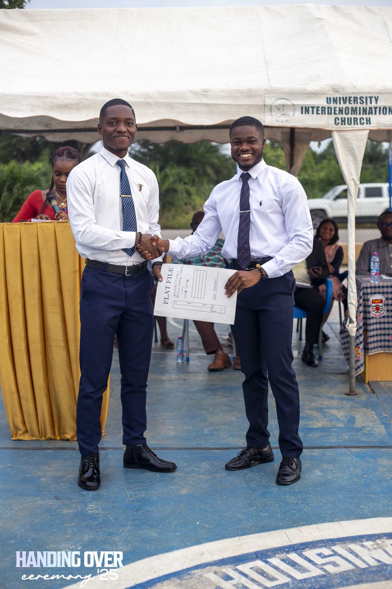 Ashdown_gh's tweet photo. True progress happens when we build on ideas, taking the lessons, strengths, and foundations of the past, and shaping them to meet today’s realities and tomorrow’s needs.

There is work to be done, not a position to be occupied. 
The Supreme-walafahw3 Led administration @uhms_ucc https://t.co/95Z5QGRAmn