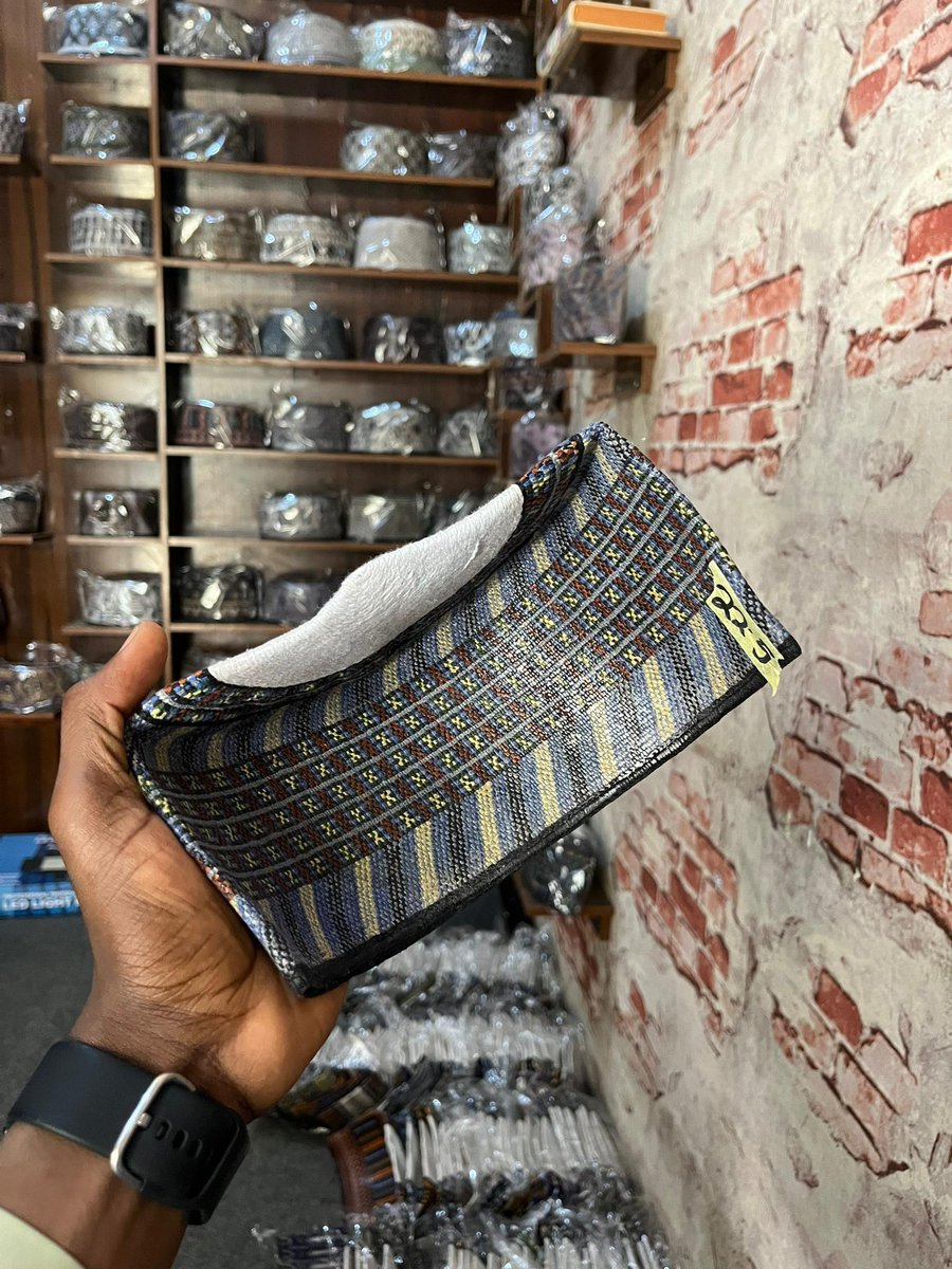 __D_tag's tweet photo. New Arrivals 🚨
High quality caps at affordable
Price:N25,000—35,000 each 
Nationwide delivery 🚚 
☎️Call/WhatsApp 09043405134
📍Location Damaturu, Yobe state.
https://t.co/Ux6aerb8DQ https://t.co/4VHQPCvyoq
