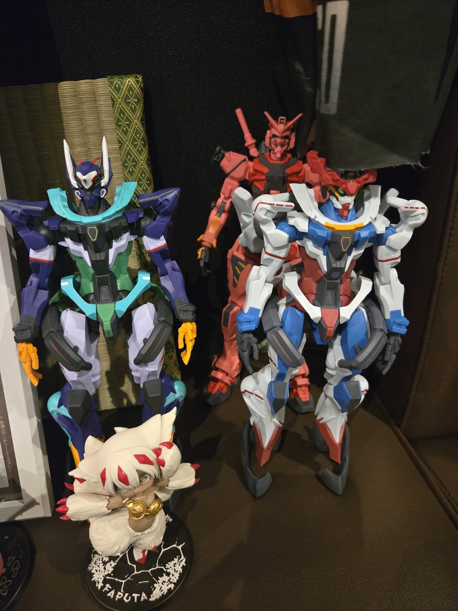 久しぶりのアニメバー、まったりと楽しんできた。ほんと最高  #アニメバーフレンズ