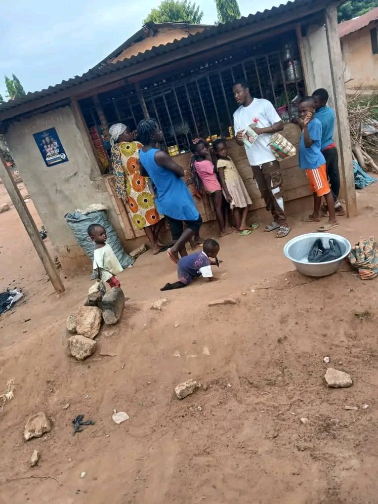 ghanaredcross's tweet photo. From homes to markets, we are spreading awareness and saving lives.
#MpoxVolunteers #MpoxFactsEverywhere #MpoxAlert #MpoxResponse #MpoxAwareness #MpoxPrevention #StopMpox
@IFRC_DREF @IFRCAfrica @ifrc @ICRC_Africa @ICRC https://t.co/x4MpnETSyF