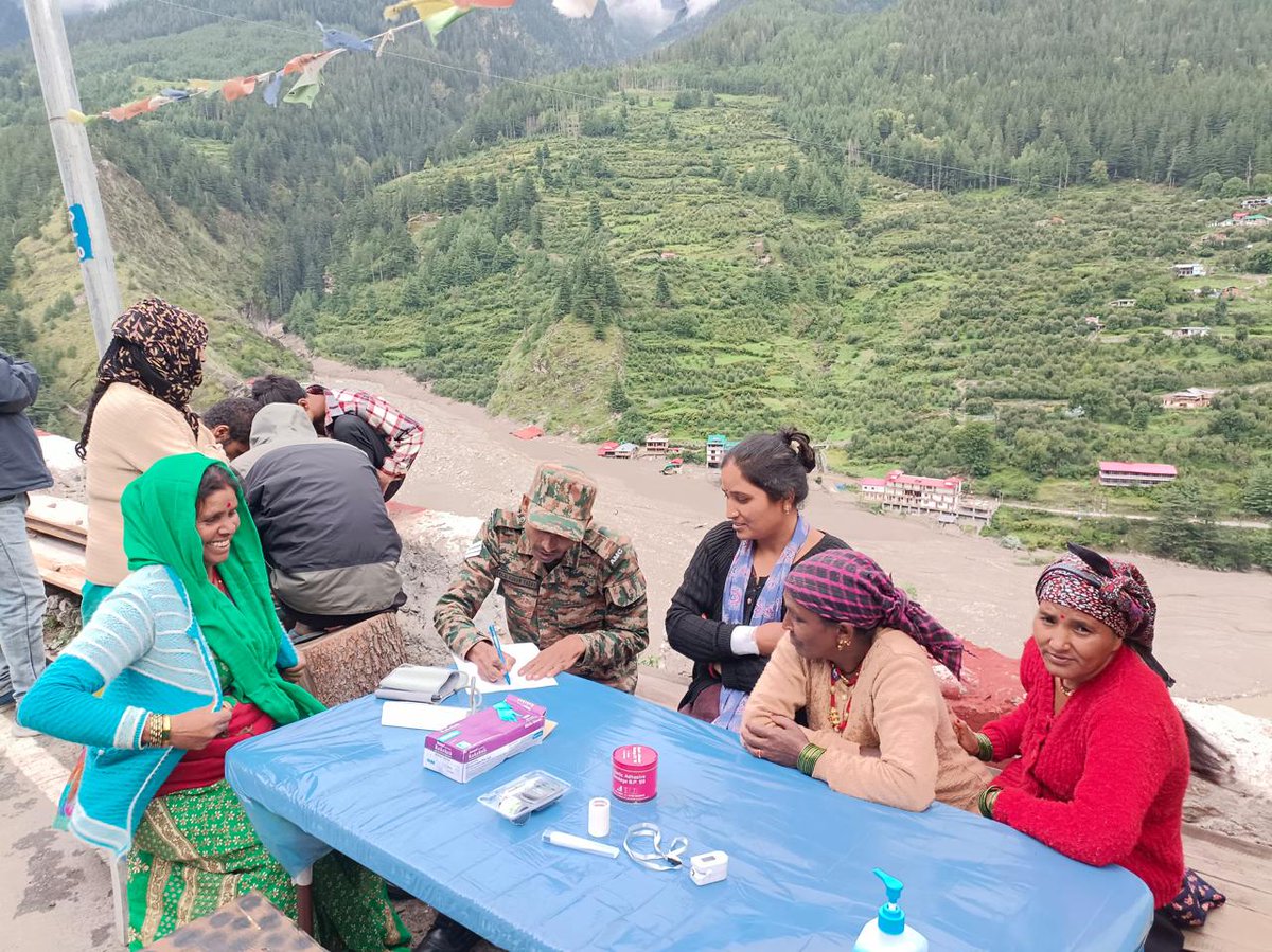 OPERATION DHARALI 

#IndianArmy medical teams are providing door to door services in the affected villages and have set up temporary clinics at multiple places to give succour to those affected.

Army stands steadfast in its commitment to save innocent lives and extend all help