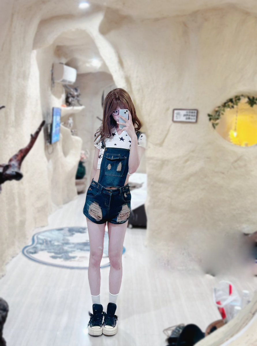 hezongshuo21658's tweet photo. #cd #男娘 朕这生活清汤宴水的嘴巴银荡一点怎么了 https://t.co/DIveGf3nLF