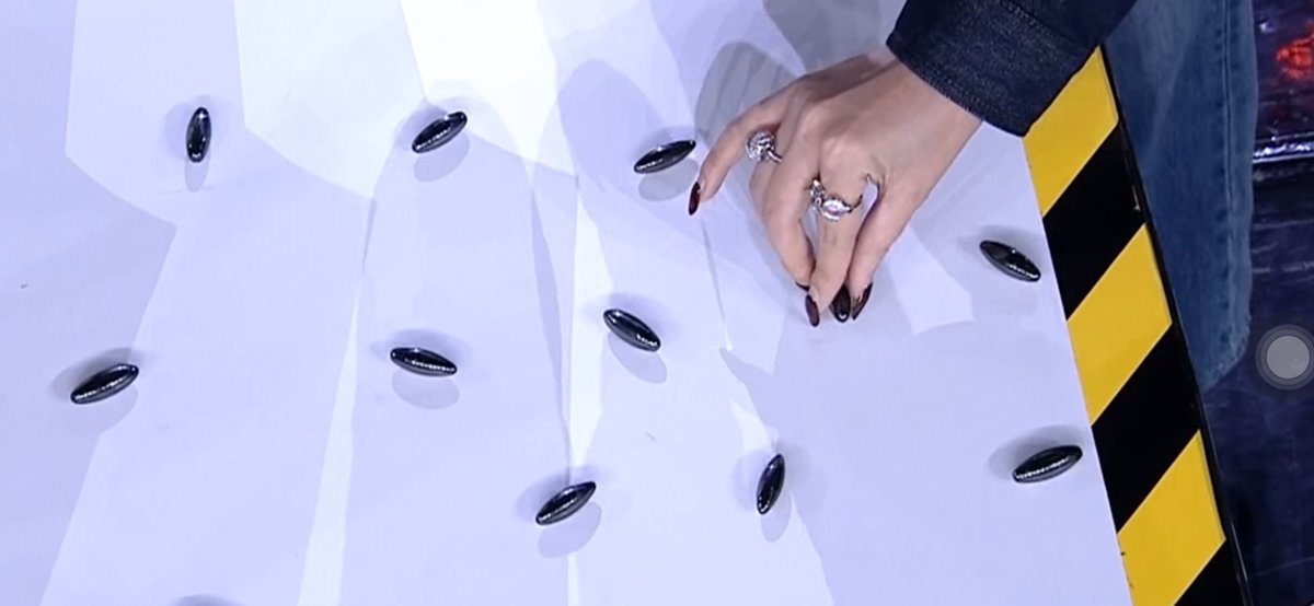 มีหน่วยงานไหนช่วยน้องเปรี้ยวยังคะ5555

#GOODBYEตายไม่รู้ตัวxPREAW 
#PREAWWNP  
@preawwnp24