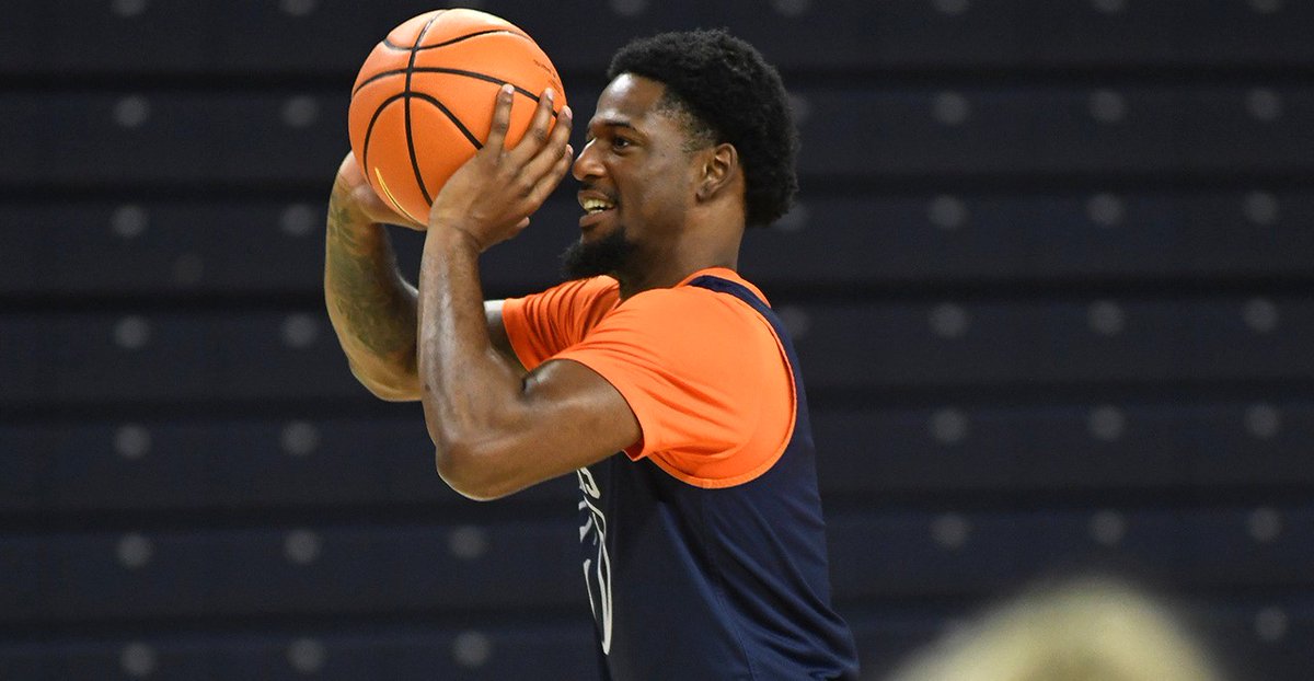 "I'm trying to get the guys to buy in and realize all of our effort is done on the defensive end."

Q&amp;A with Texas Tech transfer Kevin Overton, who's already a leader for this new-look Auburn squad

VIP (50% off): 247sports.com/college/auburn…