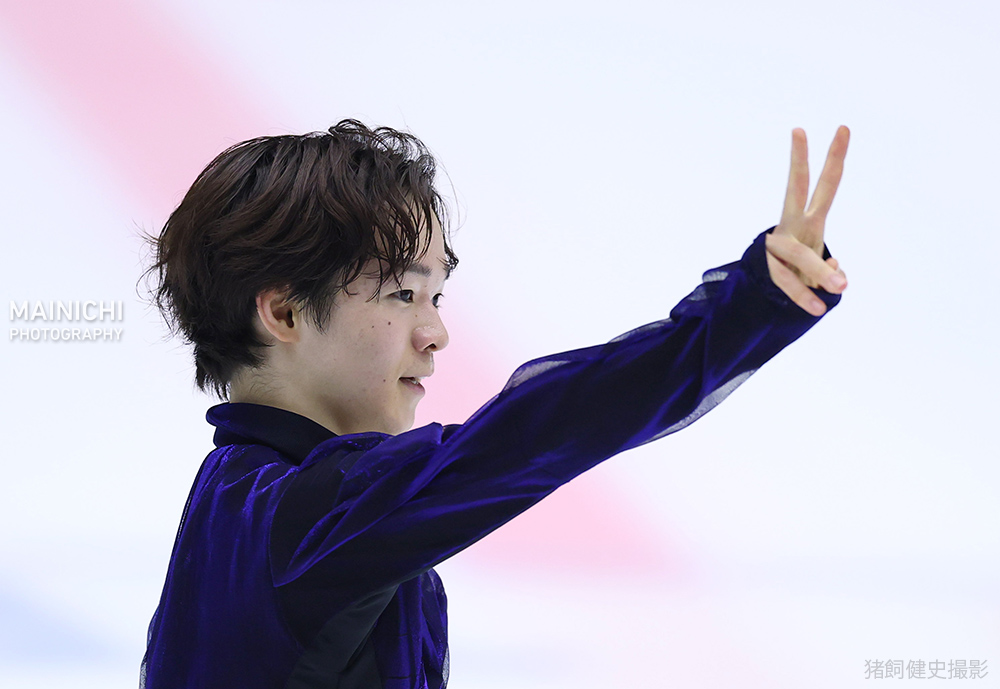 #フィギュアスケート の #サマーカップ 第3日、男子は鍵山優真選手が制しました。
写真特集ですmainichi.jp/graphs/2025081…