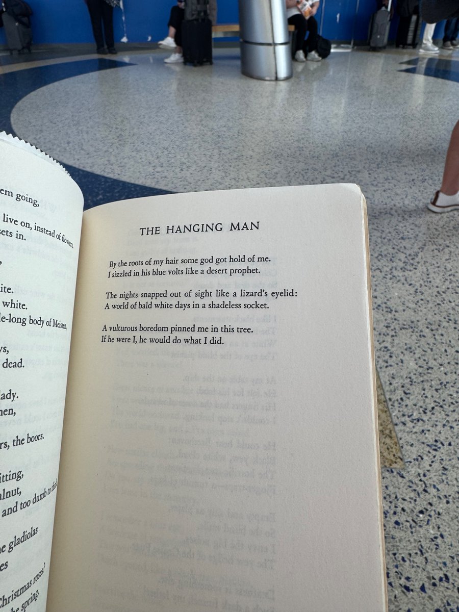 MzJessRush's tweet photo. Plane hopping with #sylviaplath #ariel #planecatching ✈️ https://t.co/FVeW4v5B2s