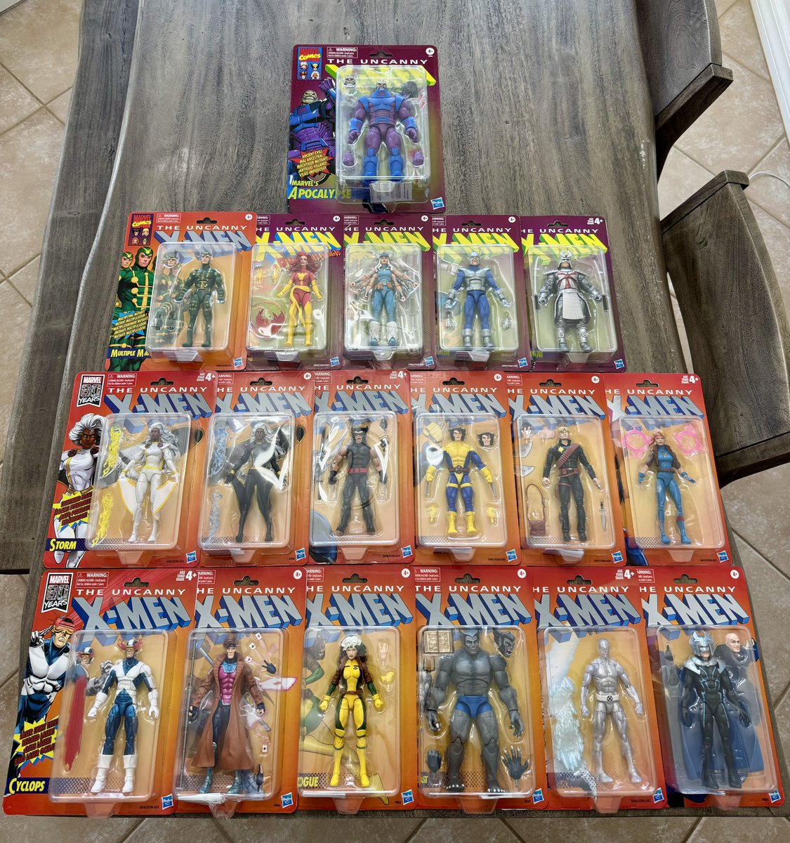 makoehlke's tweet image. I’m selling a MISB ML retro card collection. DM for pricing or questions. Reposts appreciated. #collectorshelpingcollectors #chc