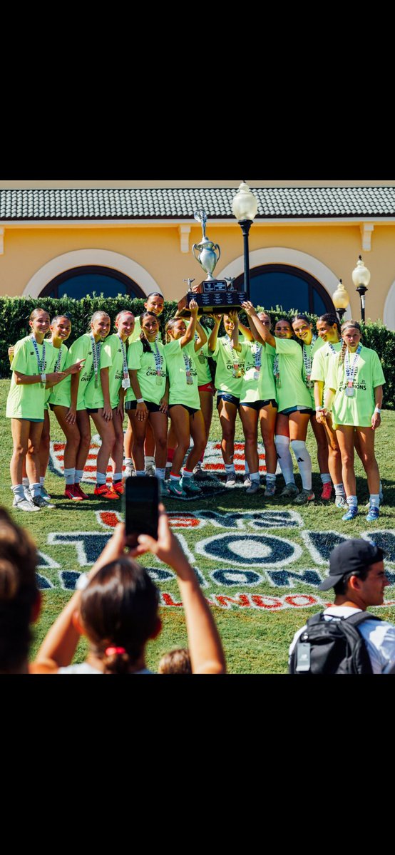 Katycraddock01's tweet photo. National champions! Went 5-0 and had 23 goals for and 2 against. So proud of this team! #foritall https://t.co/xEXowHIsFT