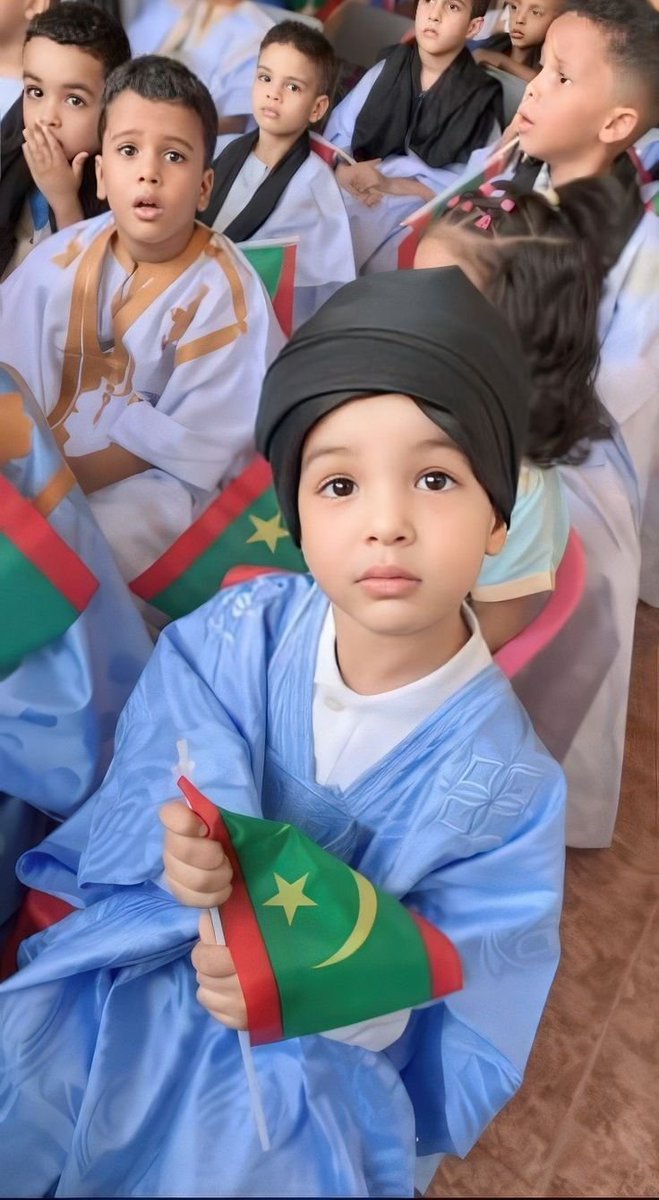لو بتكتب قصيدة عن #موريتانيا، أي كلمات بتبدأ بيها؟
#أخرامز_المشاهير