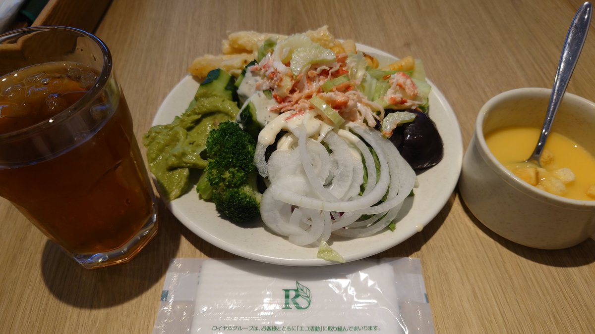 久々のシズラーでサラダ食べ放題😆美味しかった😆