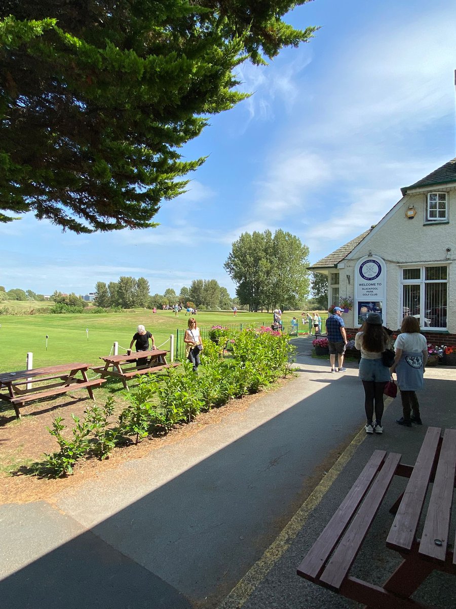 Stanley Park Golf Course tweet media