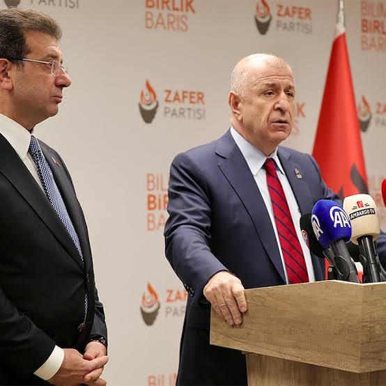 Zafer Partisi lideri Ümit Özdağ:

"Ekrem İmamoğlu ikinci Erdoğan'dır!"