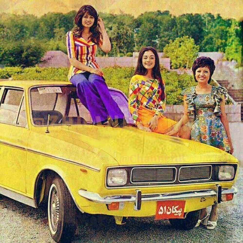 ایران روزگاری یک کشور عادی بود؛ نه، نه به خاطر دامن‌های کوتاه، بلکه به این دلیل که مردمش شادی، عزت و احترام داشتند.
دیر یا زود، آن روزها دوباره بازخواهند گشت.