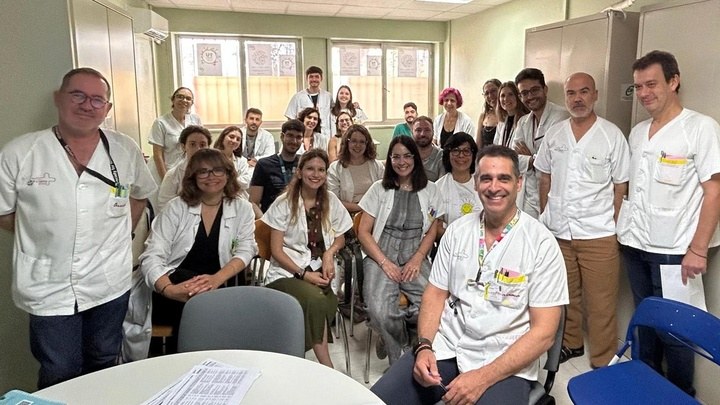 regiondemurcia's tweet photo. El servicio de Oncología de la Arrixaca fortalece más la alta calidad que presta a pacientes de cáncer.

Recibe de nuevo la acreditación QOPI, referente internacional en la evaluación y garante de calidad en la atención a los enfermos.

Noticia: https://t.co/HgbIwkqMCJ https://t.co/hqkq6jb8B1