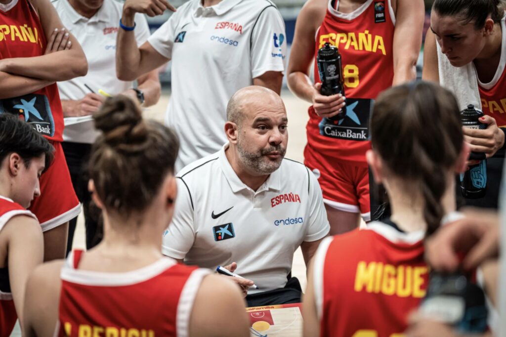 PIRATASDELBASKET (@piratasbasket) on Twitter photo Isaac Fernández, cuando la “normalidad” se convierte en garantía de éxito, por <a href="/jmsantiago33/">José María Santiago</a> piratasdelbasket.net/isaac-fernande… a través de @piratasbasket Isaac Fernández, cuando la “normalidad” se convierte en garantía de éxito, por <a href="/jmsantiago33/">José María Santiago</a> piratasdelbasket.net/isaac-fernande… a través de @piratasbasket
