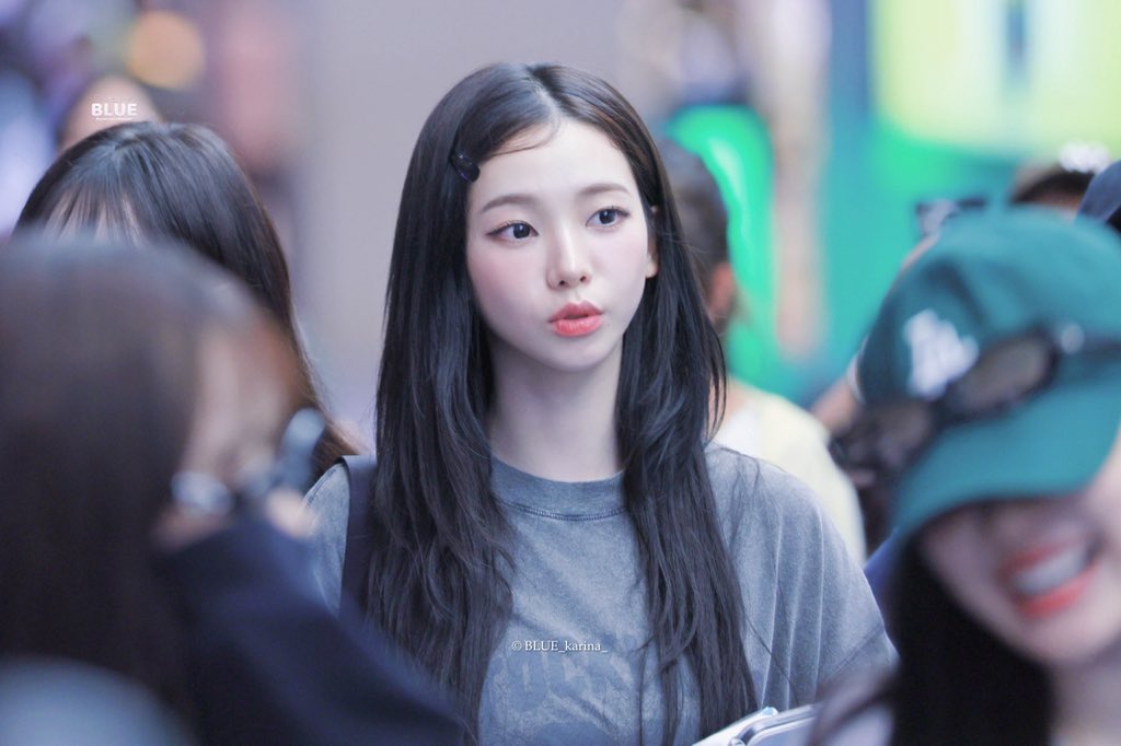 250811 HND

#aespa #에스파 
#Karina #카리나 #劉知珉 #カリナ