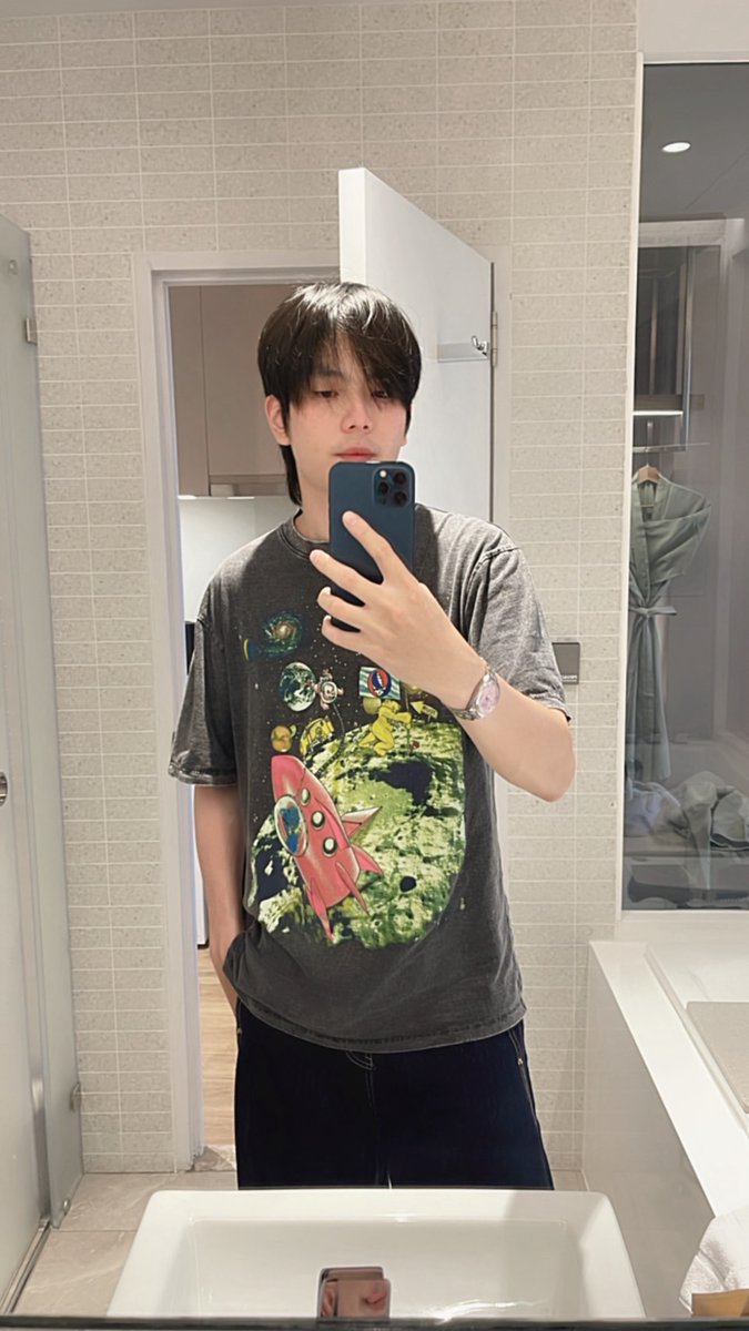 Max_phattharaph's tweet photo. คนนั้นได้ทุกอย่าง เพราะคนนี้สอนทุกอย่าง🌚 https://t.co/xlzf389F5Q