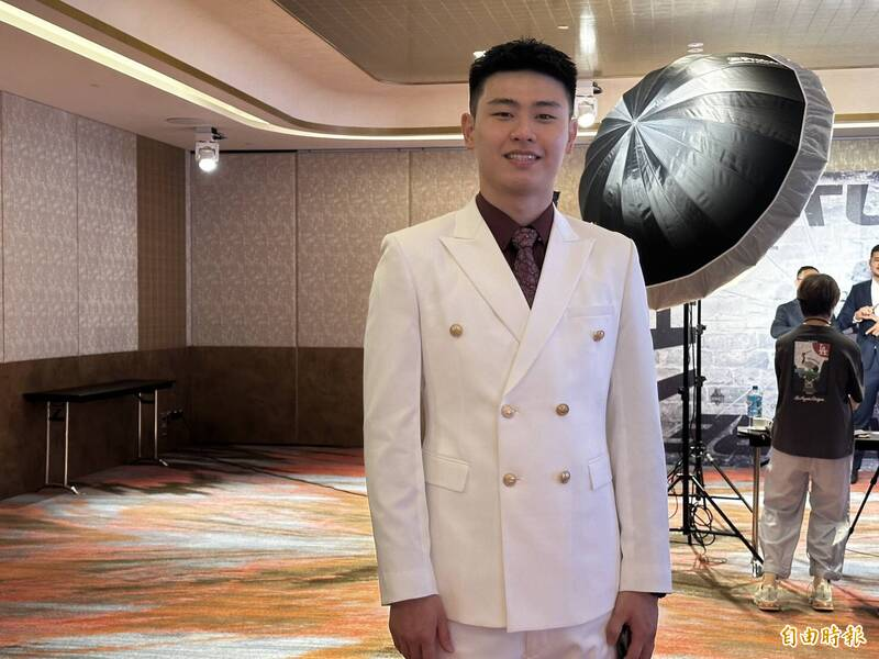 ltntw's tweet photo. 一如大家所想,選秀狀元就是劉丞勳!
【TPBL選秀》沒有懸念!攻城獅指名劉丞勳 榮登新科狀元】
https://t.co/AvNSMy0ucG
#選秀 #TPBL #劉丞勳 #籃球 #Taiwan #台湾 https://t.co/ypdkz1gss3