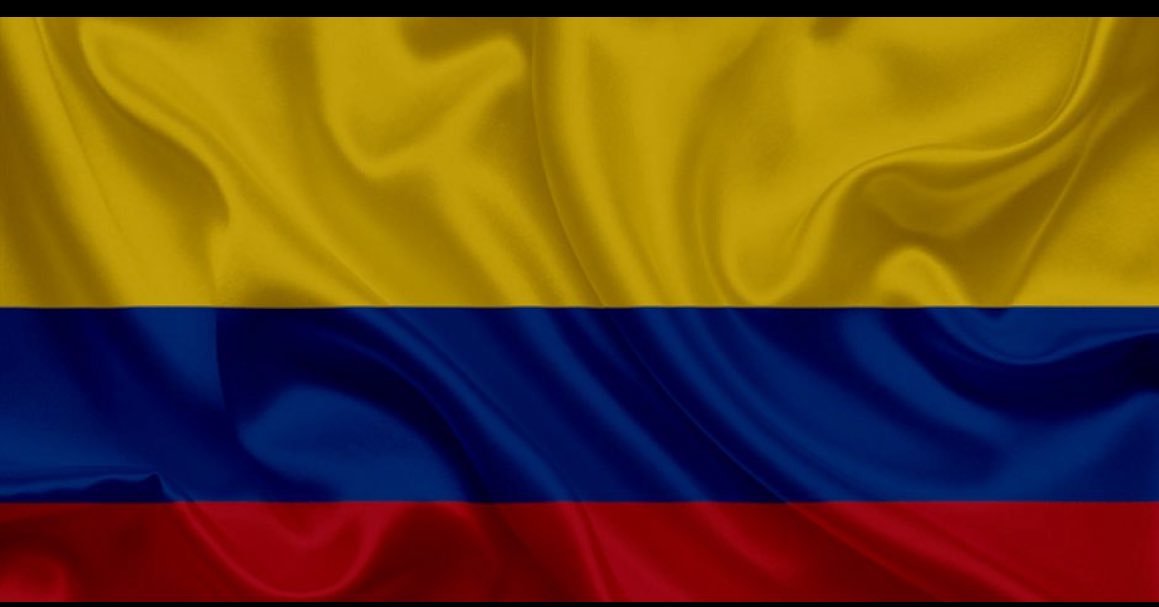 Juan Alberto Londoño Martínez (@juanallondono) on Twitter photo Dolor de patria.
Colombia hoy llora por Miguel.
Colombia hoy clama por justicia.
Tenemos que recuperar el rumbo.
Toda mi solidaridad con su familia.
#FuerzaColombia
Paz en la tumba de <a href="/MiguelUribeT/">Miguel Uribe</a> Dolor de patria.
Colombia hoy llora por Miguel.
Colombia hoy clama por justicia.
Tenemos que recuperar el rumbo.
Toda mi solidaridad con su familia.
#FuerzaColombia
Paz en la tumba de <a href="/MiguelUribeT/">Miguel Uribe</a>