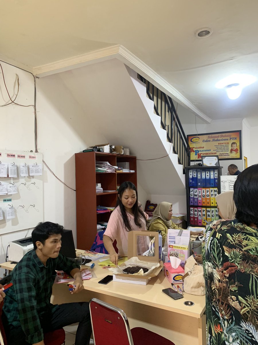 25’ Lunar 𖦹°‧★ tweet media