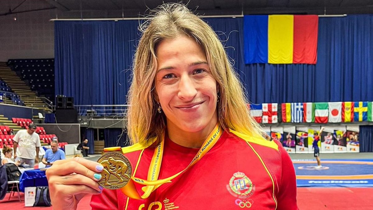 🤼‍♀️LOITA | Un ouro de valor dobre para <a href="/Lydialucha/">Lydia pérez touriño</a>, de <a href="/loitapontevedra/">Loita Pontevedra</a>, coa vista posta no Mundial 

✍️<a href="/EspinhoDiego/">Diego Espiño</a> 

pontevedraviva.com/es/deportes/or…