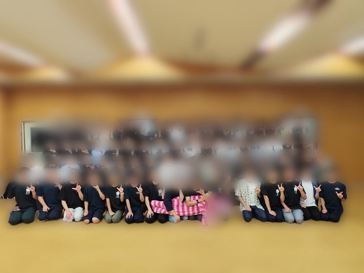 Baikyo819_naka's tweet photo. 初めまして。新・梅響中の人です！
今日は三年生の引退式を行いました！
三年生の皆さんには、お忙しい中、定期演奏会に向けてたくさんの活動をしていただき、本当に感謝しています。ありがとうございました！ https://t.co/UN79B1XneK