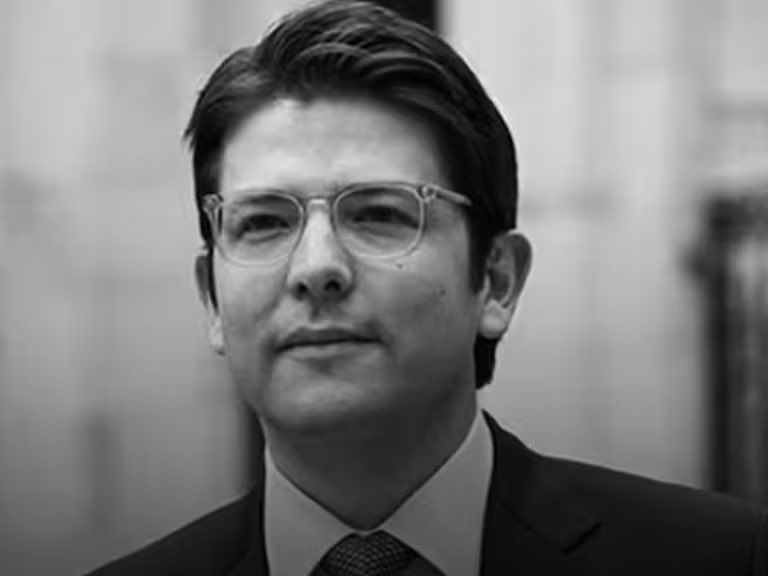 BendicionesVida's tweet image. Colombia de luto: Murió el senador Miguel Uribe Turbay luego del atentado en Bogotá