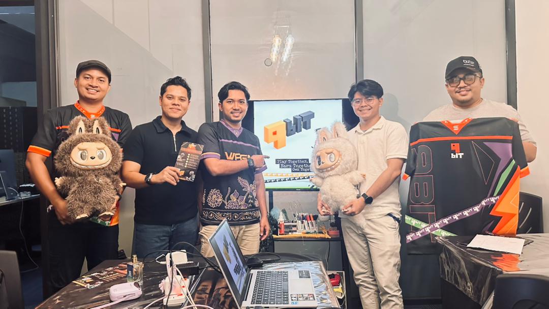 MySekolahKripto's tweet photo. 🚀 Kicking off the August 2nd weeks with a visit to @Kripto101_hodl  HQ together with the @101hodlgroup 💎 @LabubuGamefi @AseanInfinity @the9bit https://t.co/MBFqSntfaw