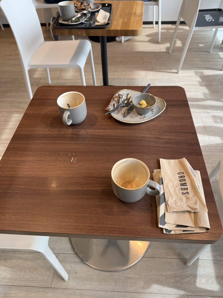 Val Halton tweet media