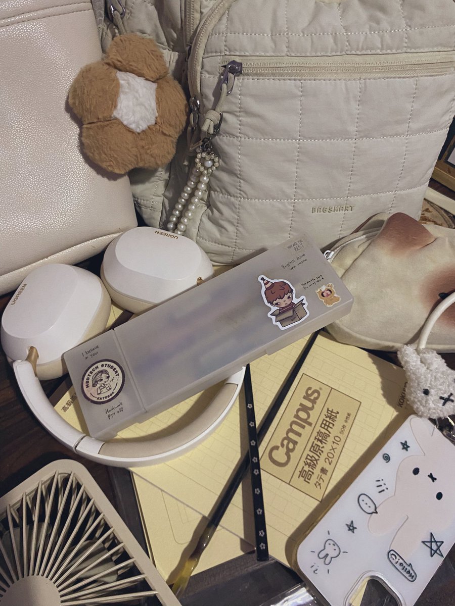 loafhope's tweet photo. — offical classes starts tomorrow 🧸 https://t.co/YAsRxD5gQE