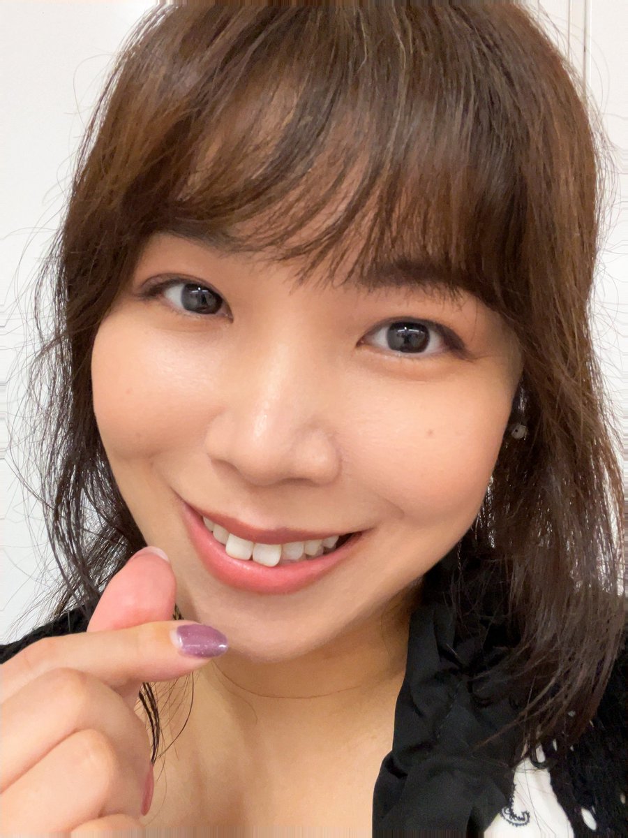 何を歌うかを色々探してて昔の懐かしい曲から最近の曲まで聴いてて…

この感覚が音楽に熱意があった頃に戻ったような気持ちになっています

歌いたい。伝えたい。聴いてー！！
って😂

年齢にも時代にも自分にも負けない。楽しむ　が1番👍

音楽、最高✨