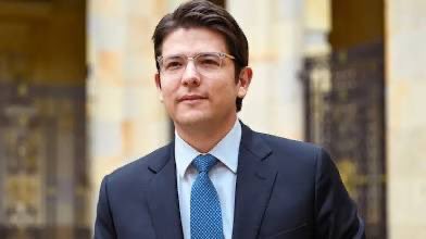 Que en paz descanse <a href="/MiguelUribeT/">Miguel Uribe</a>