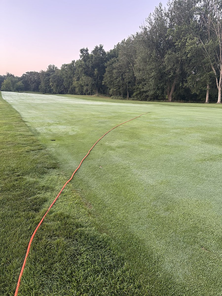 EanDaniels's tweet image. We had a head stick on last night. Normally we squeegee the water off as best as possible in order to remove excess water. 

But this Underhill battery operated pump is working great to pump water to the closest drain. Great little tool for small irrigation fixes as well.