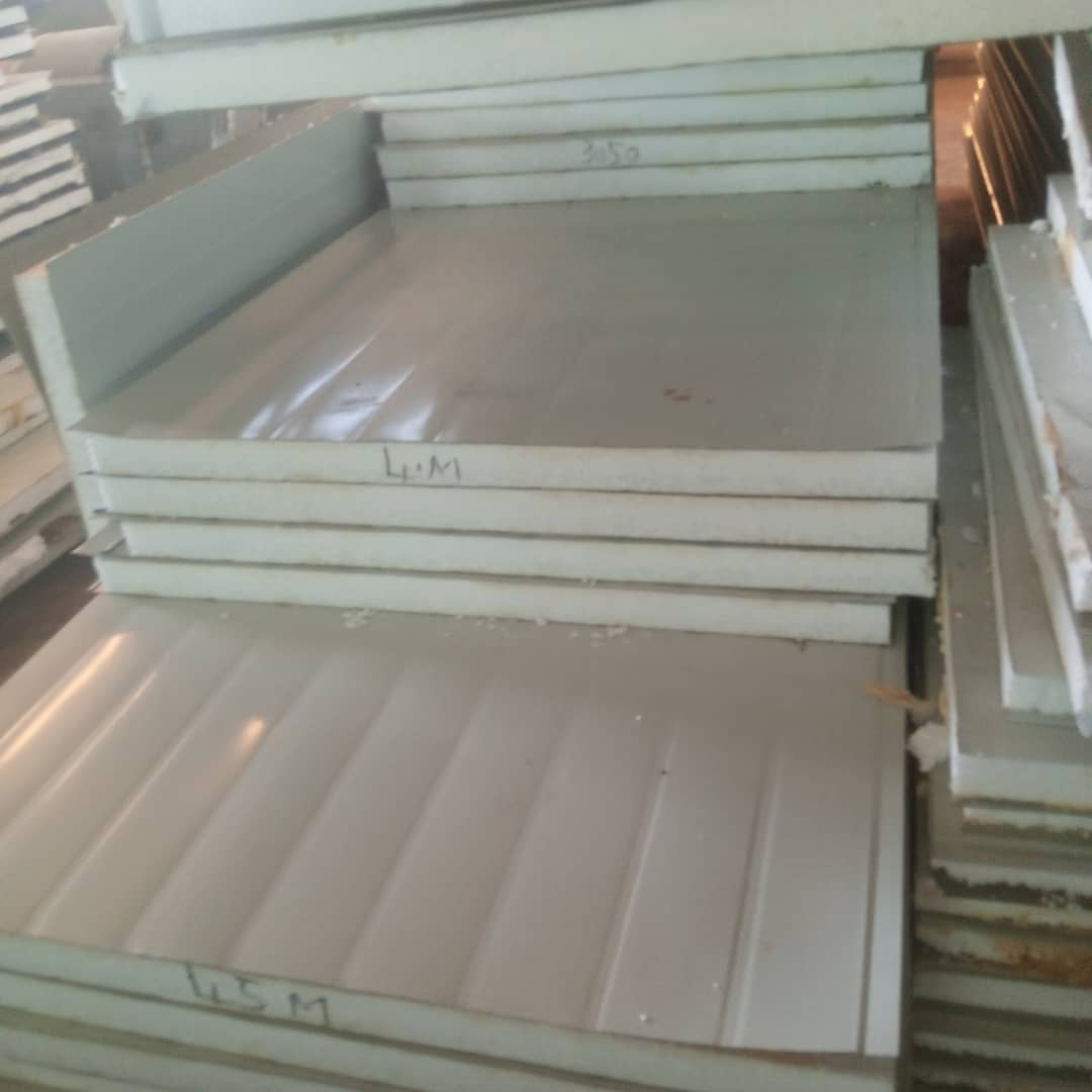 KinlonIndustry's tweet photo. this composite/sandwich panel is used for different purpose like celling, wall, demarcation, coldroom and it can be used to build cabin house it one of the construction materials if interested kindly drop your number or call/chart 09045997995 https://t.co/VgEN2Mzuh5
