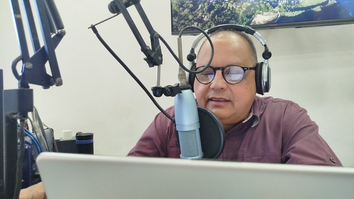 #PájaroDeLaAutopista (@nestor1ramirez) on Twitter photo Hoy #11Ago #EnLaCabina con #ElPájaroDeLaAutopista por <a href="/SonikStereo1017/">SonikStereo1017</a> ofrece un programa resaltando temas inolvidables y destacando los hechos mas relevantes de la historia.
6:30 a.m. a 8:30 a.m. Hoy #11Ago #EnLaCabina con #ElPájaroDeLaAutopista por <a href="/SonikStereo1017/">SonikStereo1017</a> ofrece un programa resaltando temas inolvidables y destacando los hechos mas relevantes de la historia.
6:30 a.m. a 8:30 a.m.