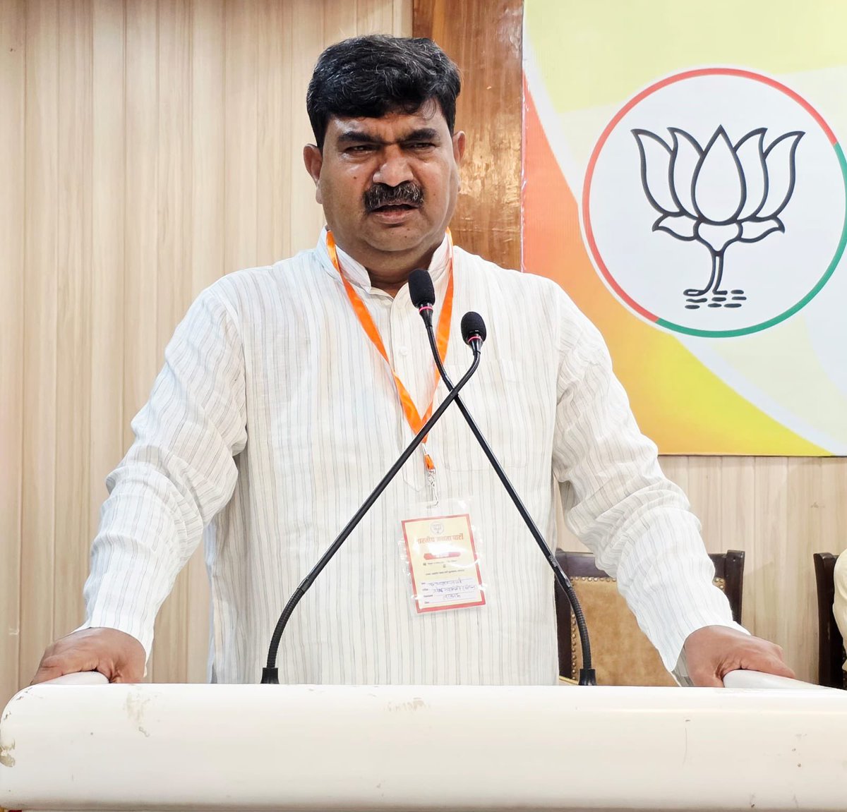 idharampalsingh's tweet image. आज भाजपा प्रदेश मुख्यालय, लखनऊ पर उत्तर प्रदेश व्यापार प्रकोष्ठ के कार्यकर्ताओं की संगठनात्मक बैठक को संबोधित किया I