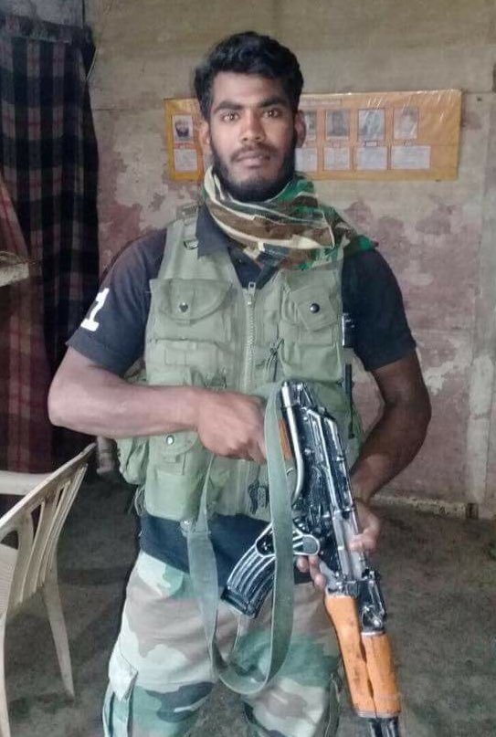 37VManhas's tweet photo. Homage to 

SEPOY ILAYARAJA P
Sena Medal
1 RR - 19 MAHAR #IndianArmy

on his balidan diwas today. 
Sepoy Ilayaraja P was immortalized fighting terrorists at Shopian in Kashmir in 2017.

#FreedomisnotFree a few pay #CostofWar. https://t.co/r76VZCvode