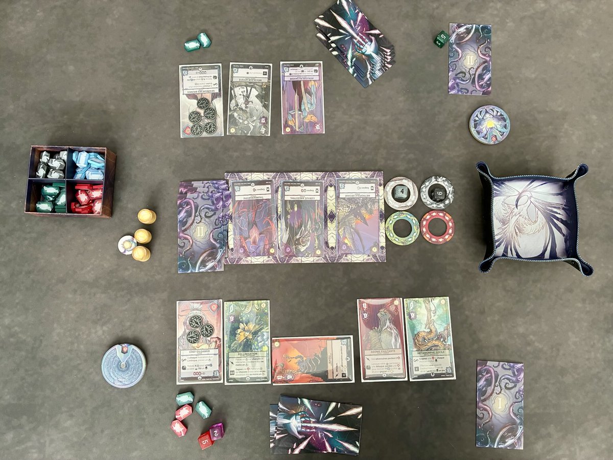 Mitch_boardgame's tweet photo. Finalement, ce jeu est assez addictif ! #Etherstone https://t.co/tJv2EefKcz