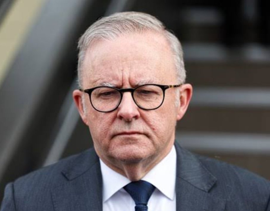 Holly_Da's tweet image. Australians should be worried by Anthony Albanese’s move to recognise a Palestinian state, not just for snubbing our once great ally Israel, but for what it says about his loyalties and the questionable values he’s reshaping in our nation.