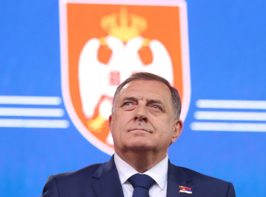 #BREAKING #Bosnia The Republic of Srpska is entering the final phase of its political journey, which will result either in distancing itself from Sarajevo to uphold its Dayton-granted rights, or in Srpska ceasing to exist, President Milorad Dodik said.
x.com/NationalIndNew…