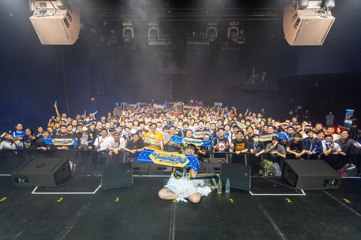 「Machico ASIA TOUR 2025 -Fantastic Trip- in Hong Kong」已經圓滿結束。多謝所有入場支持的歌迷。Machico又唱又跳，活力澎湃地唱足兩小時。MC時精準的廣東話連發，讓歌迷看得非常歡樂。而大家離場時想必都從Machico身上吸收到滿滿的活力吧。

曲目：ed-production.com.hk/machico-asia-t…

#Machico