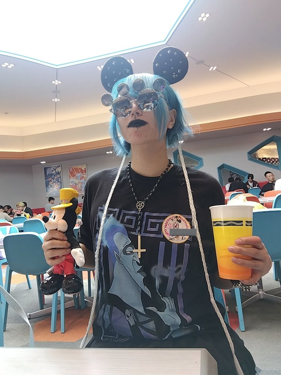 どうも本日主役のバースデーガールです。世界で1番好きな場所に来てました