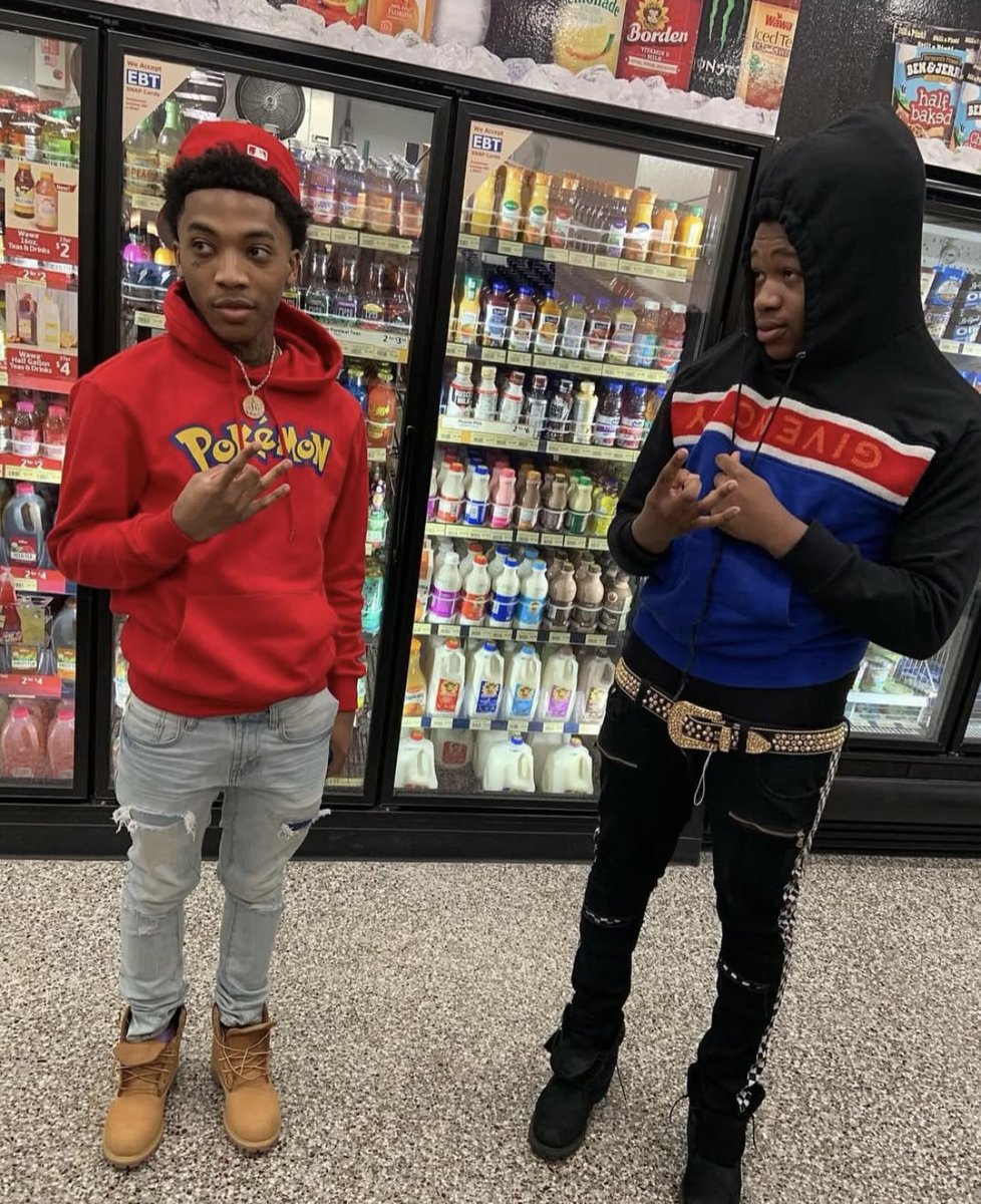 streetlandfr's tweet photo. PENDANT LE PROCÈS DE KSOO ET SCOTTY (ATK), LES FÉDÉRAUX AURAIENT PROPOSÉ À SCOTTY 15 ANS DE PRISON S’IL ACCEPTAIT DE BALANCER KSOO. IL A REFUSÉ. 🫂 https://t.co/3RXA307VdS