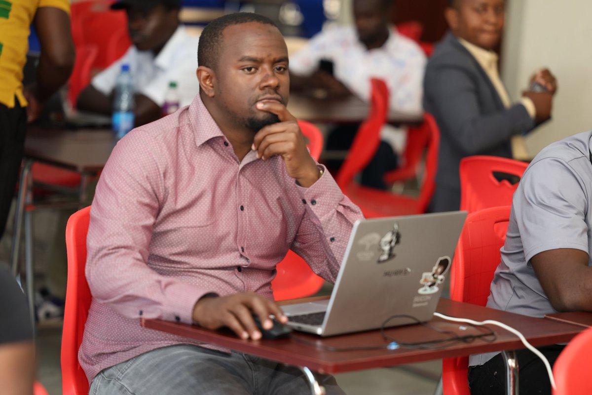 TechnopolisKE's tweet photo. D-Day is here! After an intense 48-hour innovation marathon, finalists are now presenting their solutions. As a proud partner, judge, and mentor at the #Innovate254Hackathon, Konza Technopolis celebrates the creativity, resilience, and brilliance on display
@ICTAuthorityKE @HuaweiKenya @MoICTKenya 
 #SiliconSavannah #DevCon2025 #DevolutionConference2025