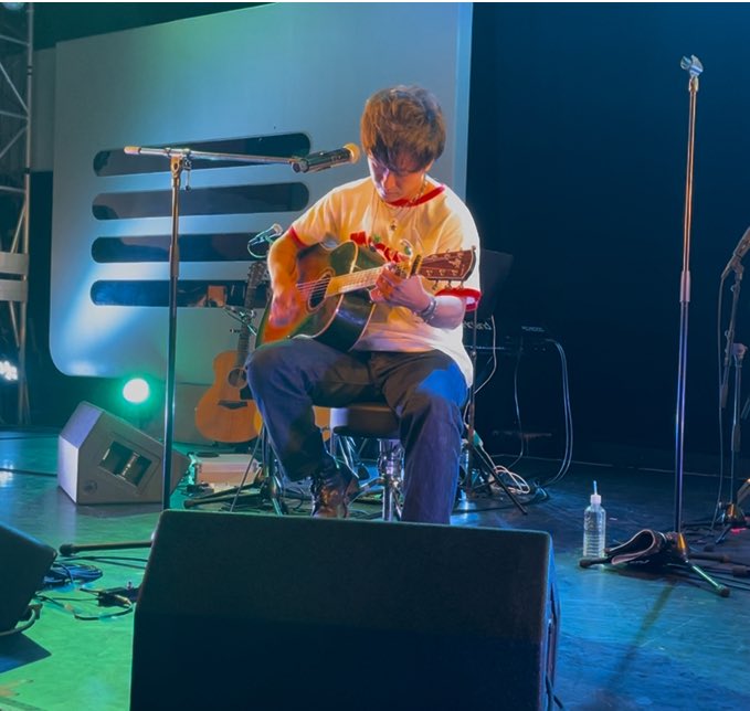 青春ヶ丘俊光 アコースティックライブ
ACOUSTIC MAGNUM🔥

ボルテージMAXで最高でした❤️‍🔥最前で最高の景色見れて良かった🫶🏼

永遠のスーパースター💚

 #青春ヶ丘俊光  #ACOUSTICMAGNUM