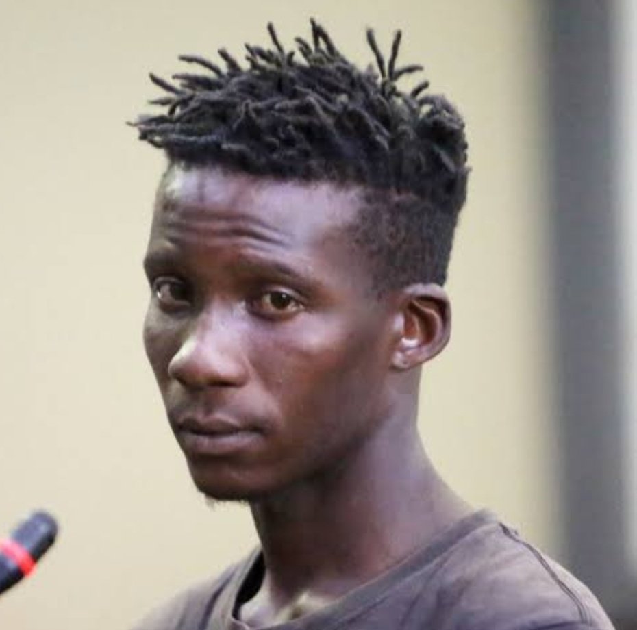 MDNnewss's tweet image. Breaking news 

Mozambican national pleads guilty to rape and murder of Soweto child

Phethe Simiao, a 24-year-old Mozambican national, has pleaded guilty to the r*pe and murder of six-year-old Amantle Samane in the Johannesburg High Court.

This follows the discovery of