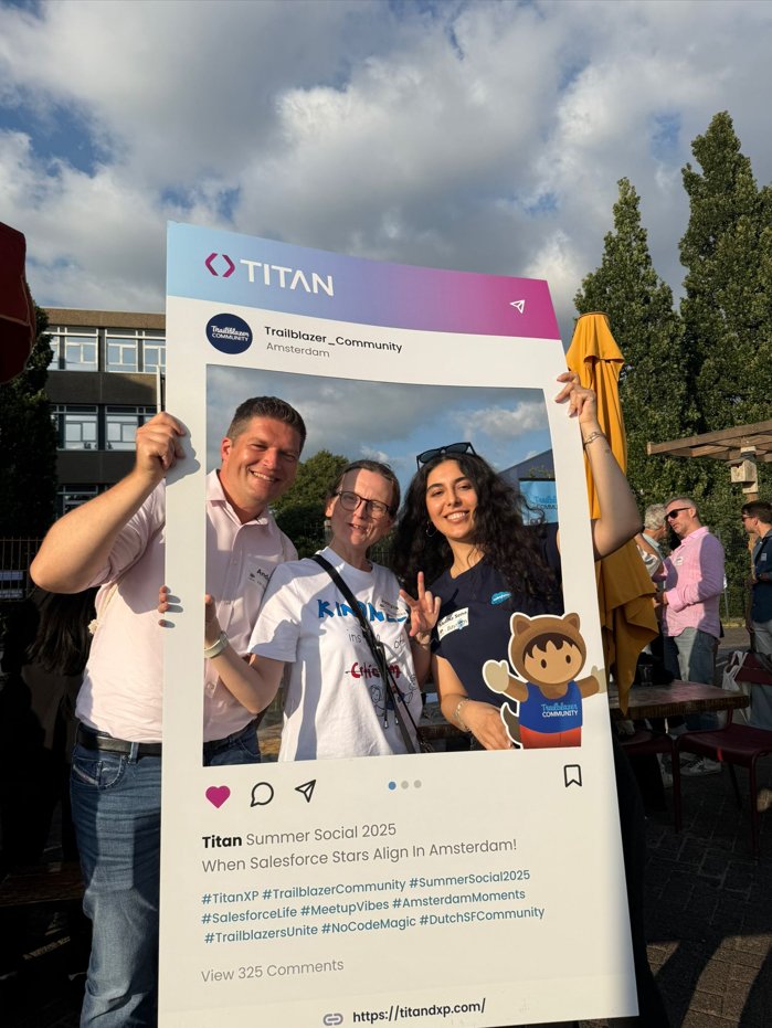 Our Summer Social was really FUN and ☀️! 
Huge Thanks to our amazing sponsors: TITAN, Cloudmuscle, Cloudity, Mason Frank International and Sliced Bread💙

📸: bit.ly/4nQkDhb

Andre van Kampen | Justyna Krajewska | Melina Sena Bayram 
#DutchSFCommunity