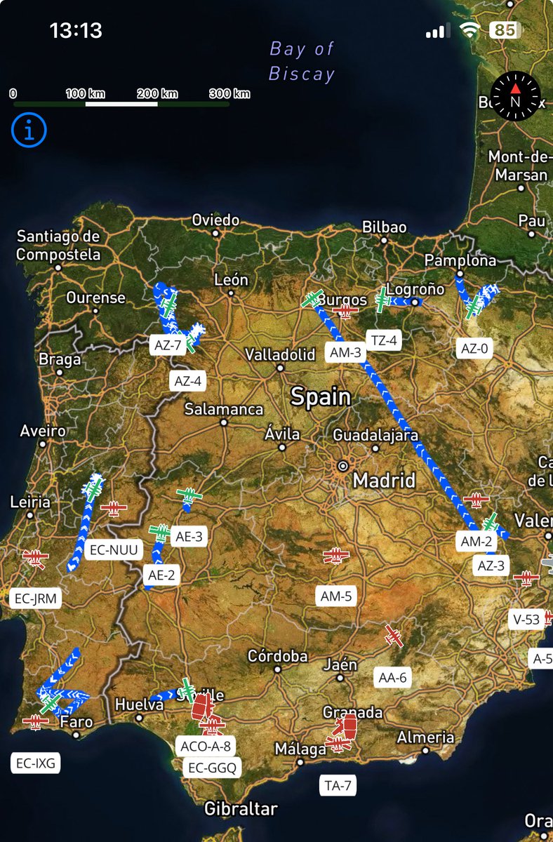 Pues la cosa se empieza a poner menuda. Todos mis compañeros apuntando al Noroeste   #AT802F #FireBoss  #1600Shp #💦💦💦 #yosiosveo #MartinezRidaoAviacion <a href="/miteco/">朝倉 絢</a> <a href="/Plan_INFOCAM/">INFOCAM</a> <a href="/PLANINFOEX/">INFOEX</a>